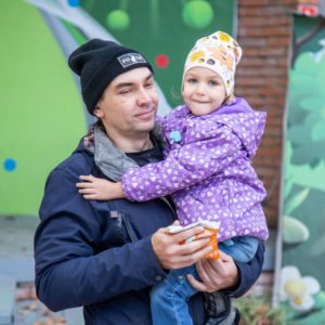 Вчера, 15 октября, в парке Белинского мы радостно поддержали праздничную программу «Папа и я — лучшие друзья»💖